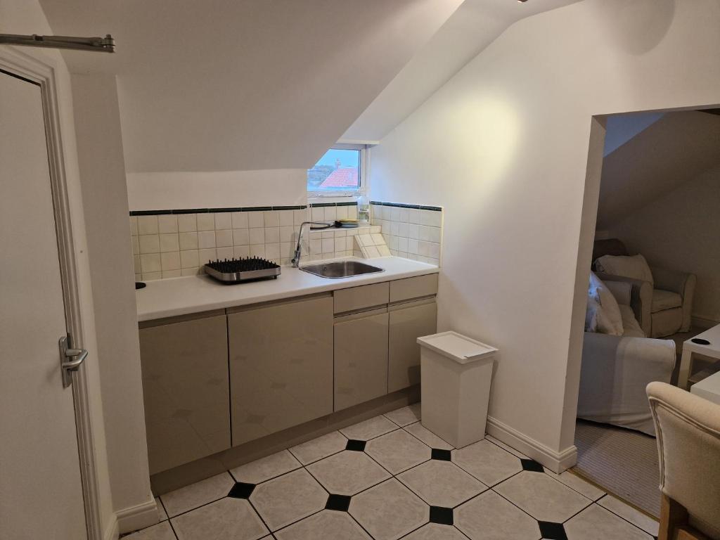 Bilik mandi di Black lion Apartment