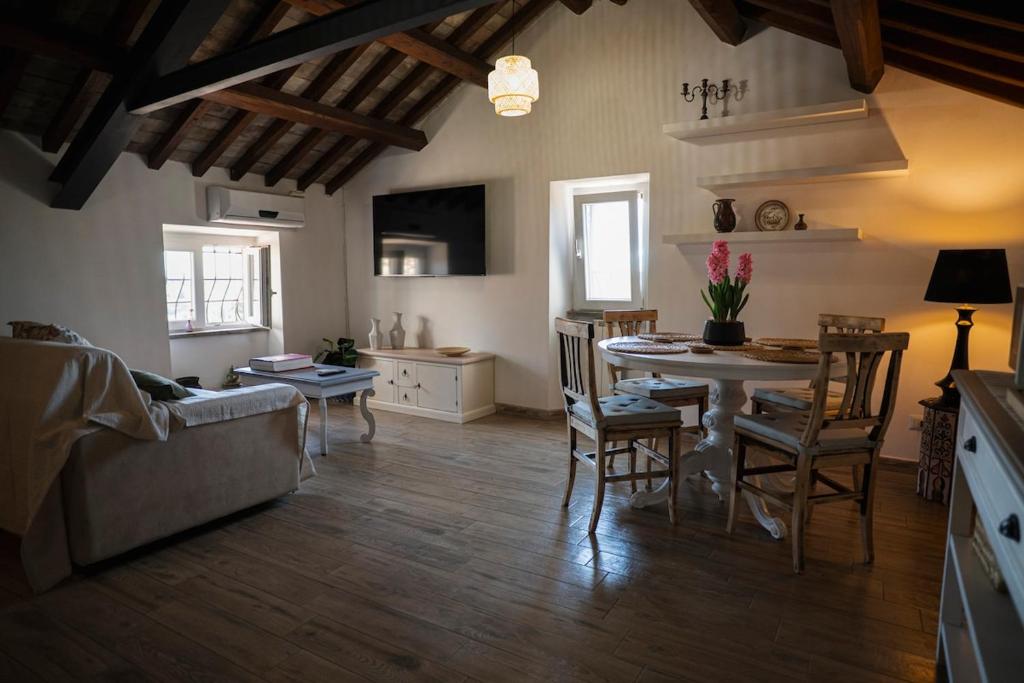 Posezení v ubytování San Martino Guest House Sunlight