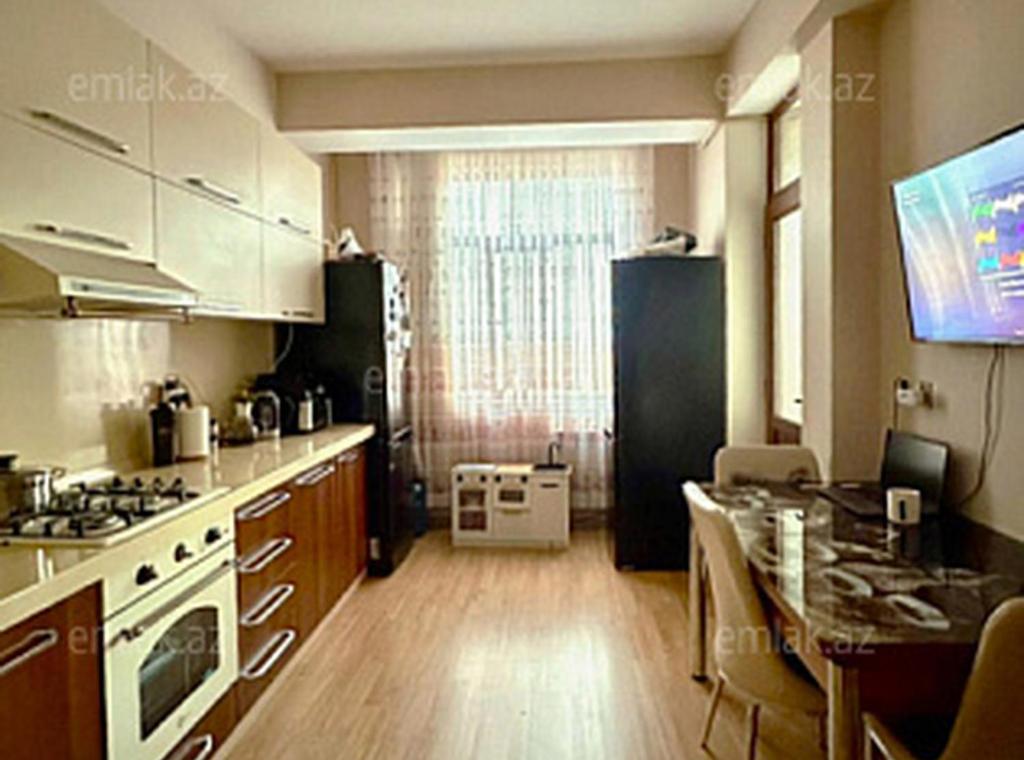 Kuchyň nebo kuchyňský kout v ubytování Aza 3adliq Hotel