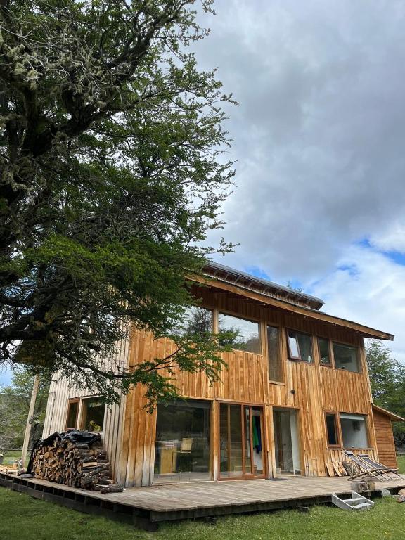 Preciosa casa V. Cerro Castillo cercana Parque