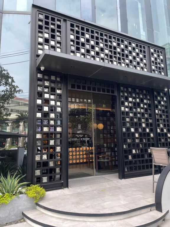 Tòa nhà nơi căn hộ tọa lạc