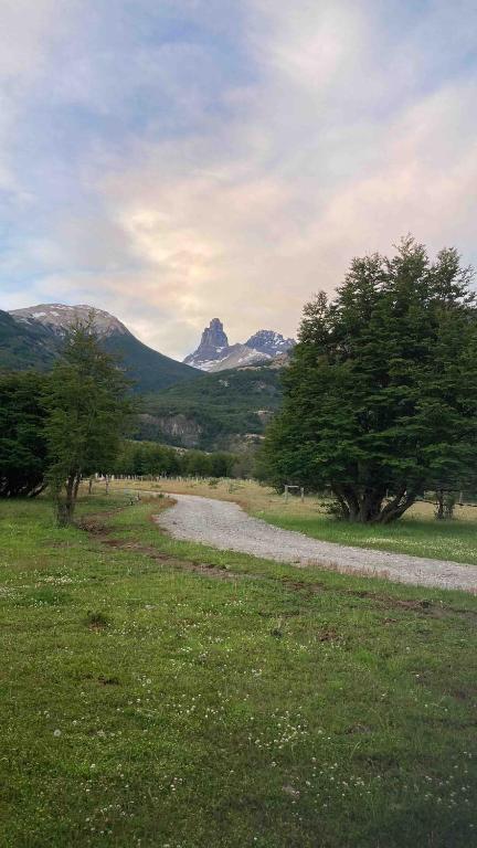 Preciosa casa V. Cerro Castillo cercana Parque