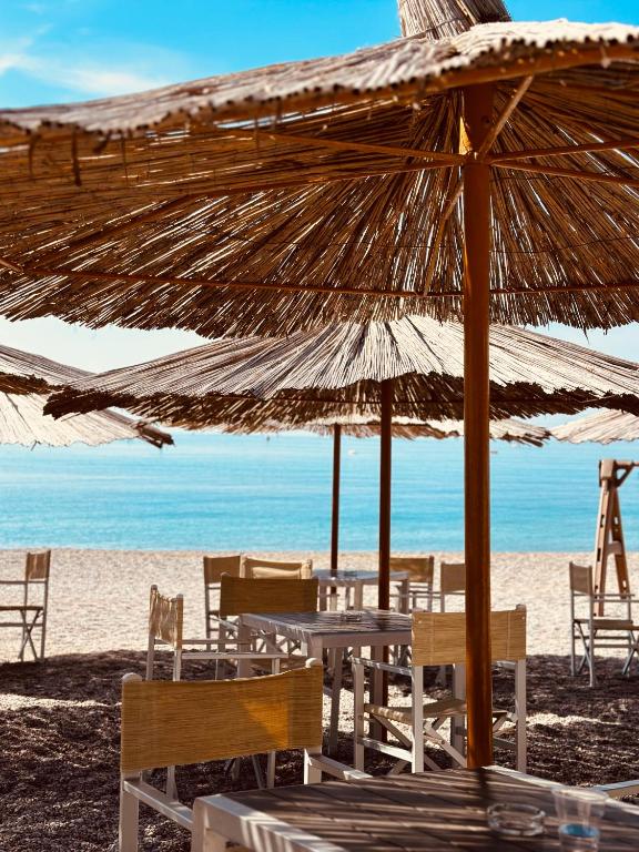 Poseidon The Beach Hotel - 16