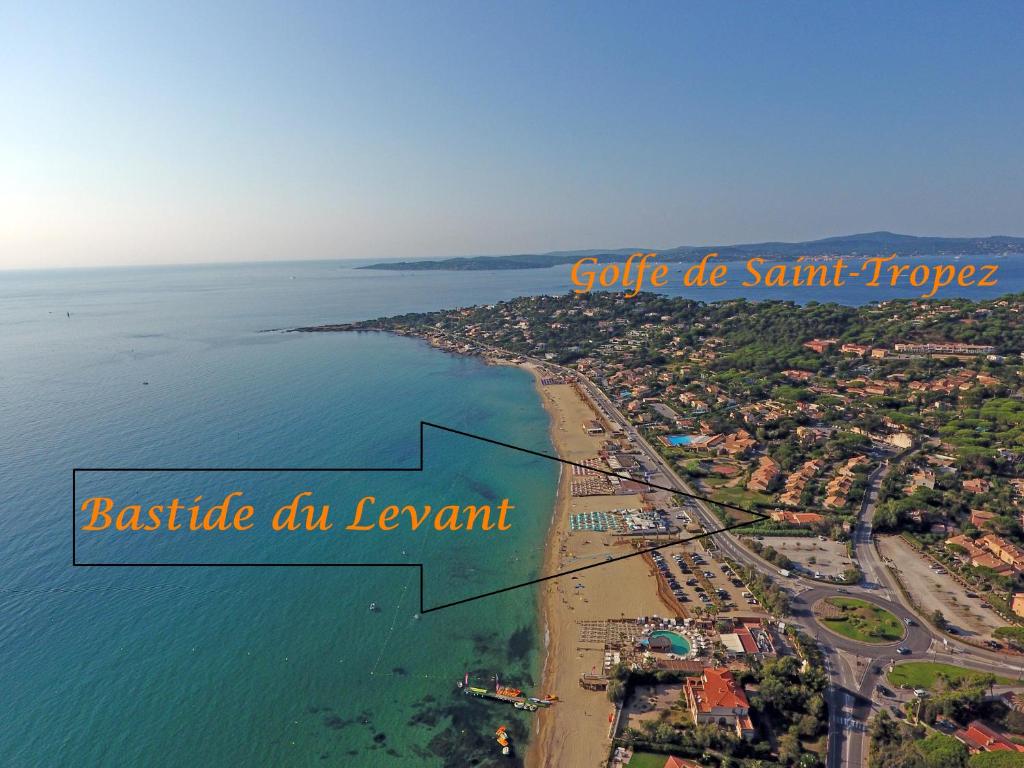 an aerial view of a beach with the words gato do santoro beside at Bastide du Levant - 50m plage - Rez de jardin in Sainte-Maxime