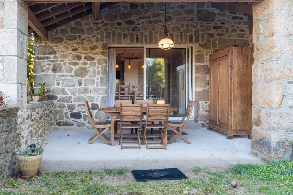 Patio nebo venkovní prostory v ubytování L'Ancienne Estable