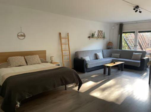 Postel nebo postele na pokoji v ubytování Apartament Cornudella