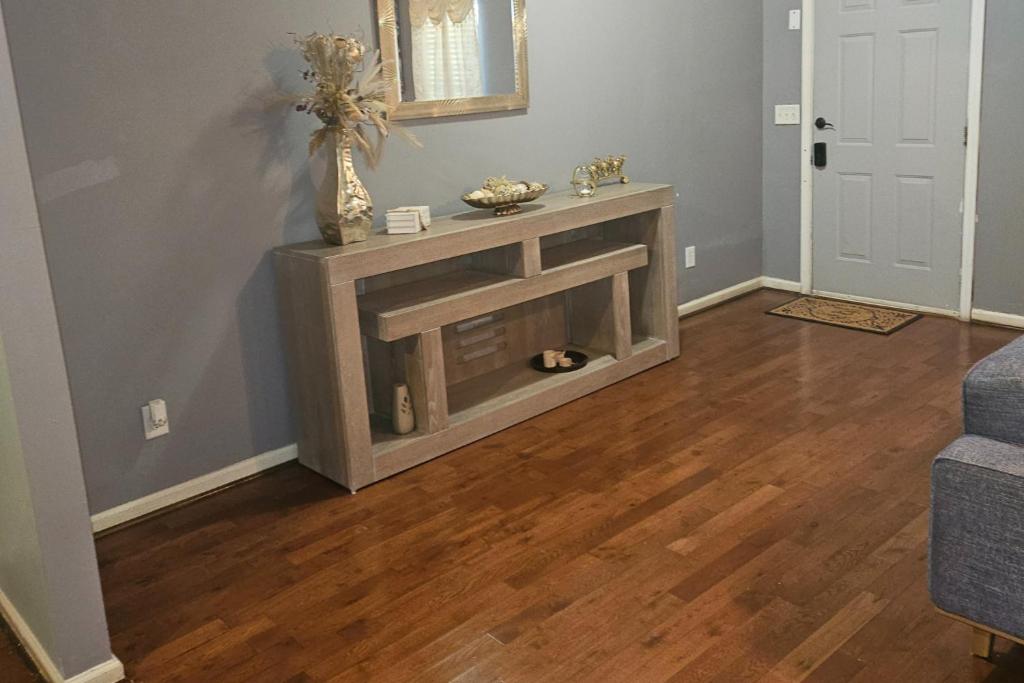 Fotografie z fotogalerie ubytování Atlanta's Furnished Rooms- Walk to The Aquarium, GWCC & Mercedes Benz Stadium v destinaci Atlanta