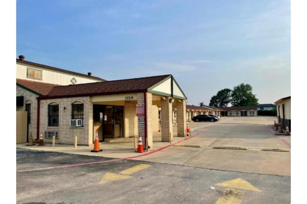 Το κτήριο όπου στεγάζεται  το μοτέλ