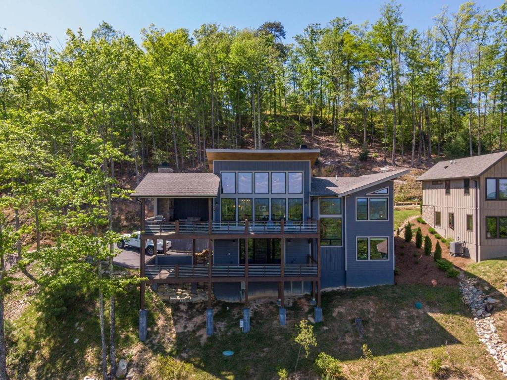 Το κτήριο όπου στεγάζεται  η παραθεριστική κατοικία