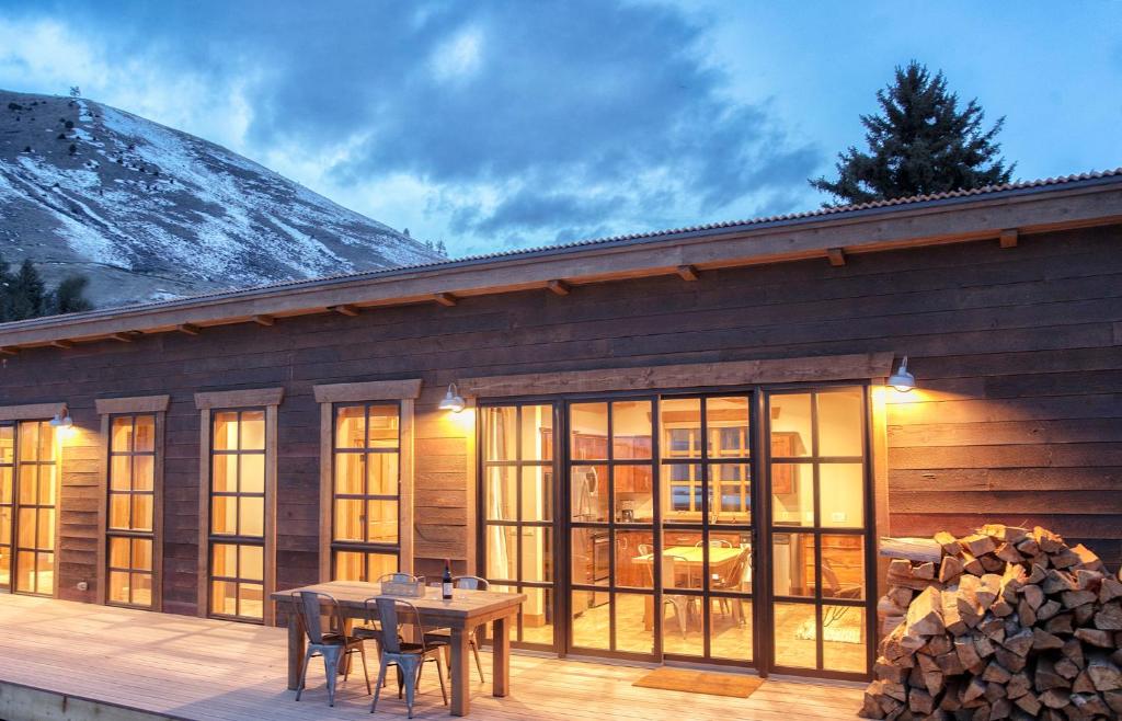 Γενική θέα στο βουνό ή θέα στο βουνό από  αυτή η παραθεριστική κατοικία