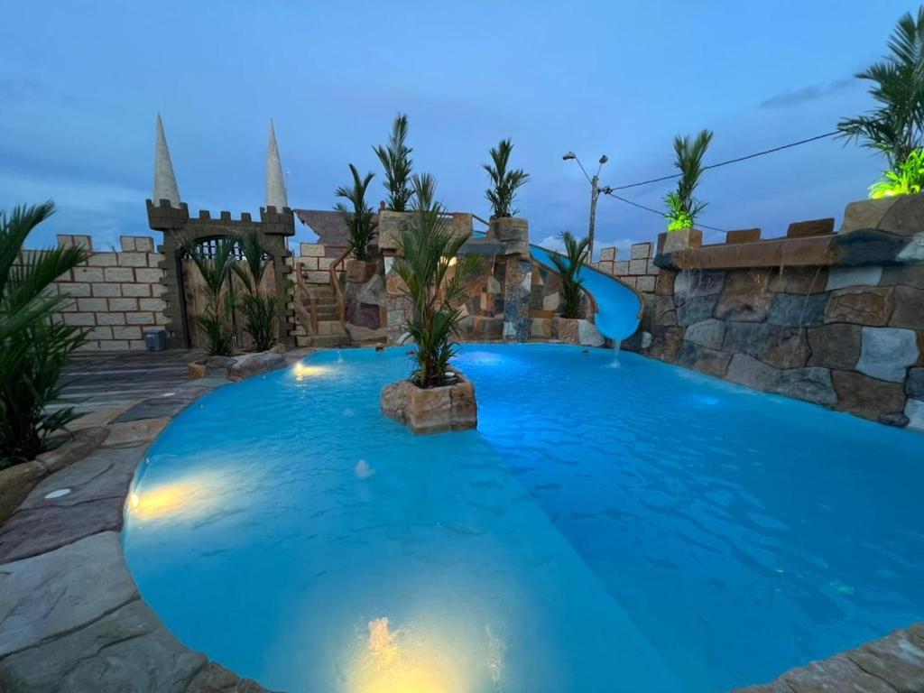 Bazén v ubytování La Muralla Casa Con Piscina y Acceso al Mar nebo v jeho okolí