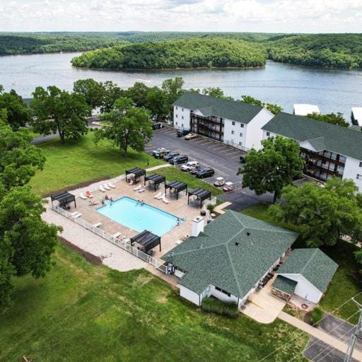 Gallery image of Amazing Lake Views Within State Park - Gated Pool in Kaiser