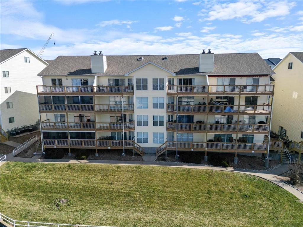 Budova, kde se prázdninový dům nachází