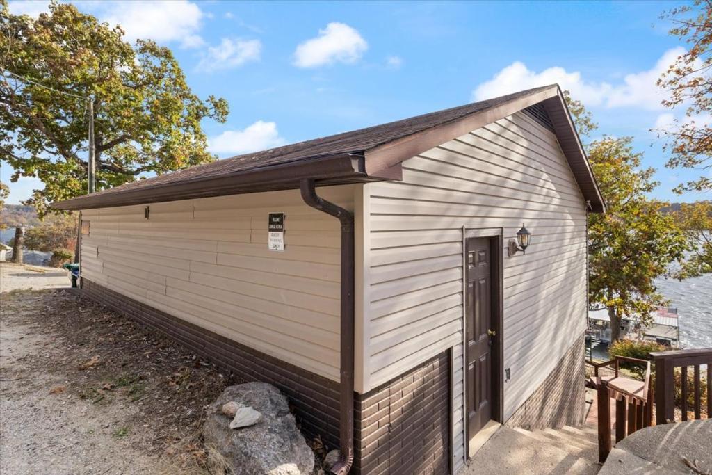 Budova, kde se prázdninový dům nachází