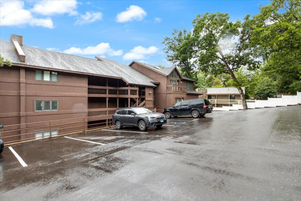 Budova, kde se prázdninový dům nachází