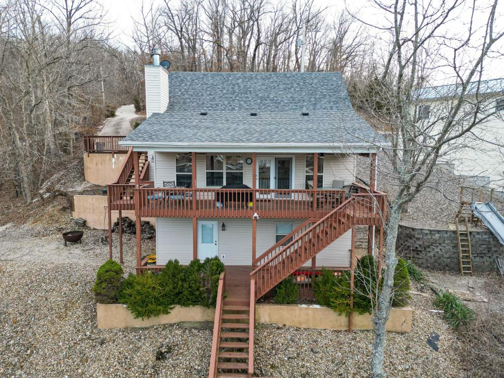 Природа в окрестностях дома для отпуска