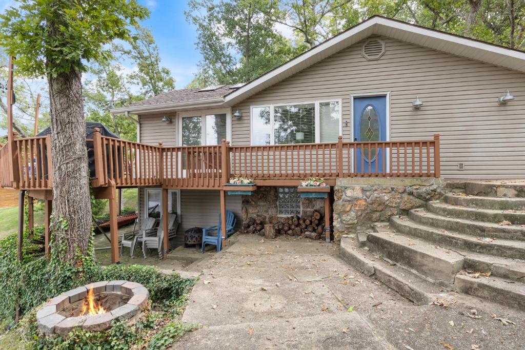 Το κτήριο όπου στεγάζεται  η παραθεριστική κατοικία