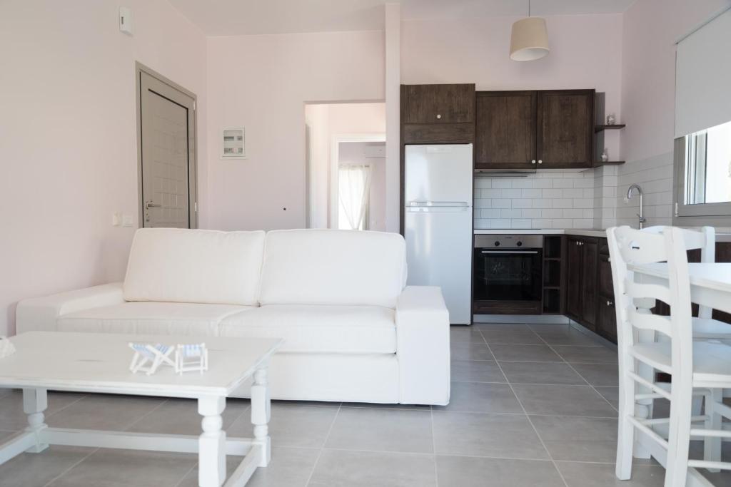 Kuchyň nebo kuchyňský kout v ubytování Elounda Sea Suites