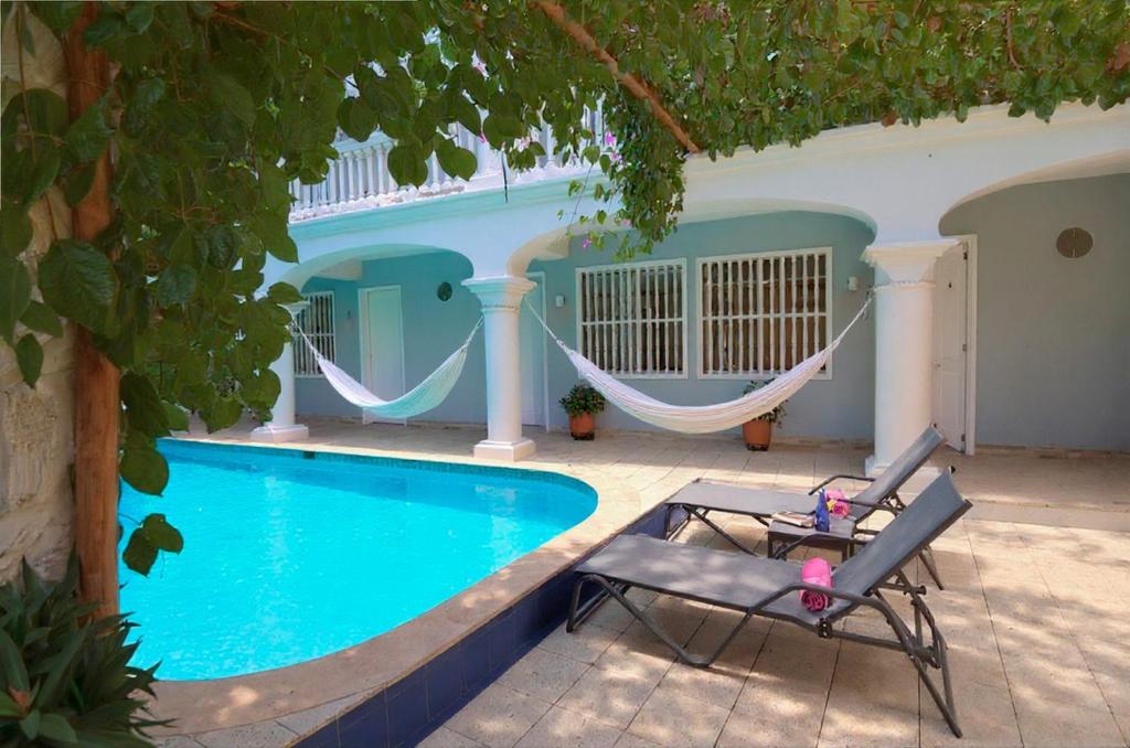 Bazén v ubytování Hotel Casa Cytia nebo v jeho okolí