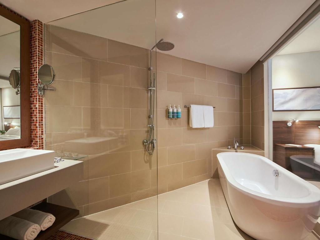 Suite Superior Giường Đôi