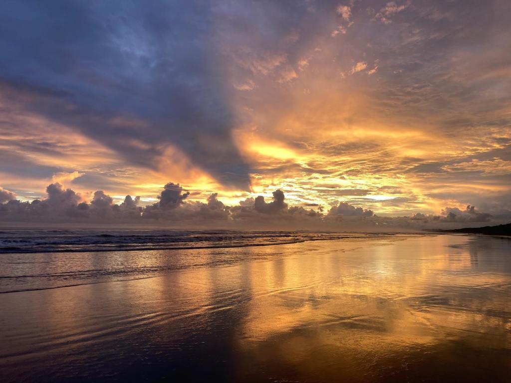 Φωτογραφία από το άλμπουμ του Safari tent with private pool close to Manuel Antonio Glamping 2 σε Savegre