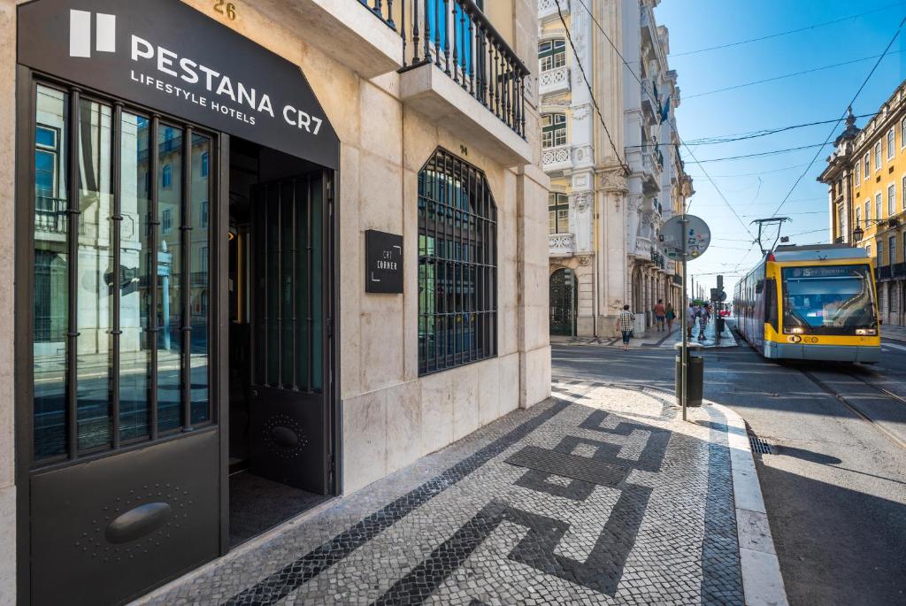 Pestana CR7 Lisboa - Resim 12