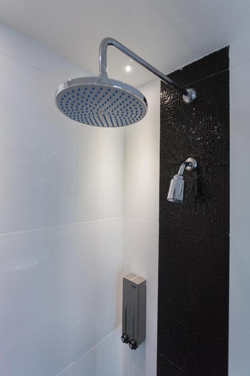 Riverside Hotel - Resim 17