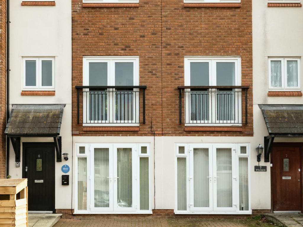 Το κτήριο όπου στεγάζεται  η παραθεριστική κατοικία