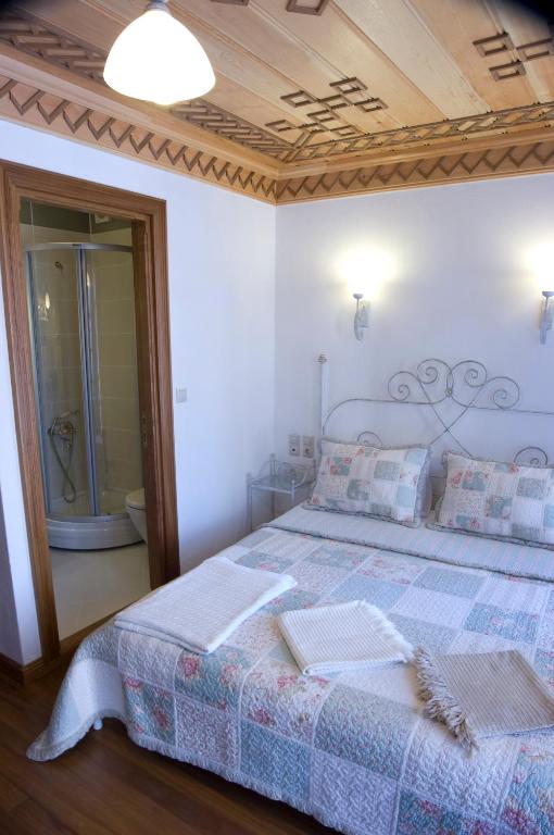 Postel nebo postele na pokoji v ubytování Hotel Des Etrangers - Special Category