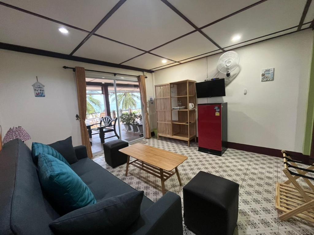 Sea Breeze House, Naiplao Beach - 1