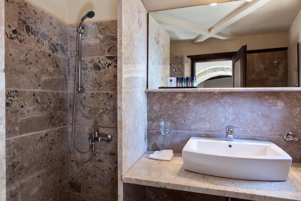 Φωτογραφία από το άλμπουμ του Byzantino Boutique Hotel στη Μονεμβασιά