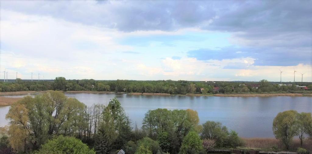 Monteurwohnung SEEBLICK AUSBLICK 16356 Werneuchen bei Berlin - Error