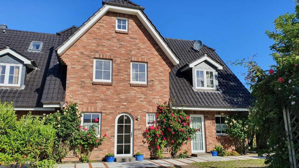 Το κτήριο όπου στεγάζεται  η παραθεριστική κατοικία