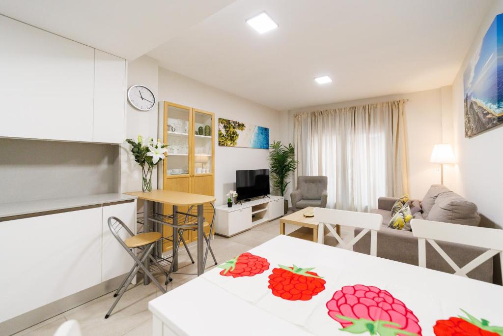 Kuchyň nebo kuchyňský kout v ubytování Apartamento Moderno Playa de las Canteras -Las Palmas Gran Canaria