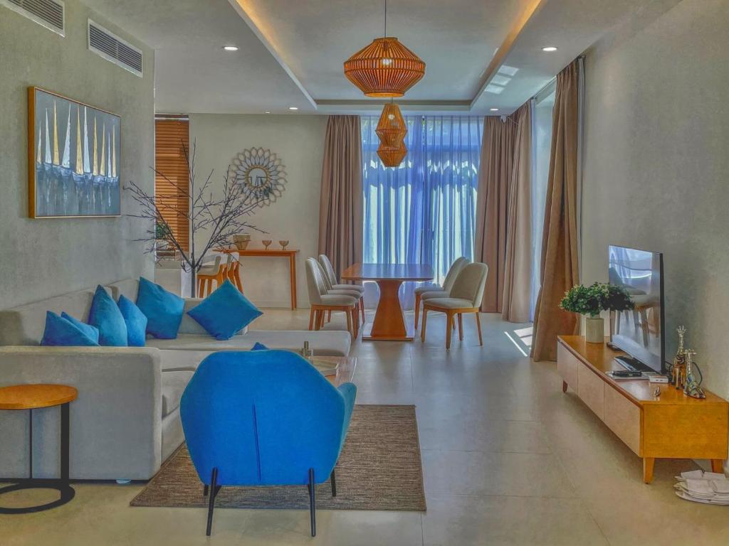 Biệt Thự - Trước Biển