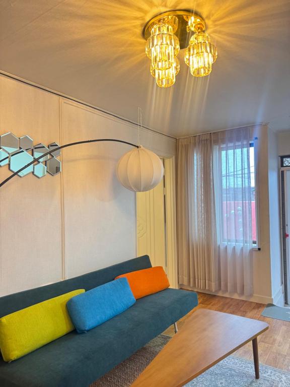 Posezení v ubytování Yonsan Stay Near Yongsan Station line 1 Ichon station National Museum