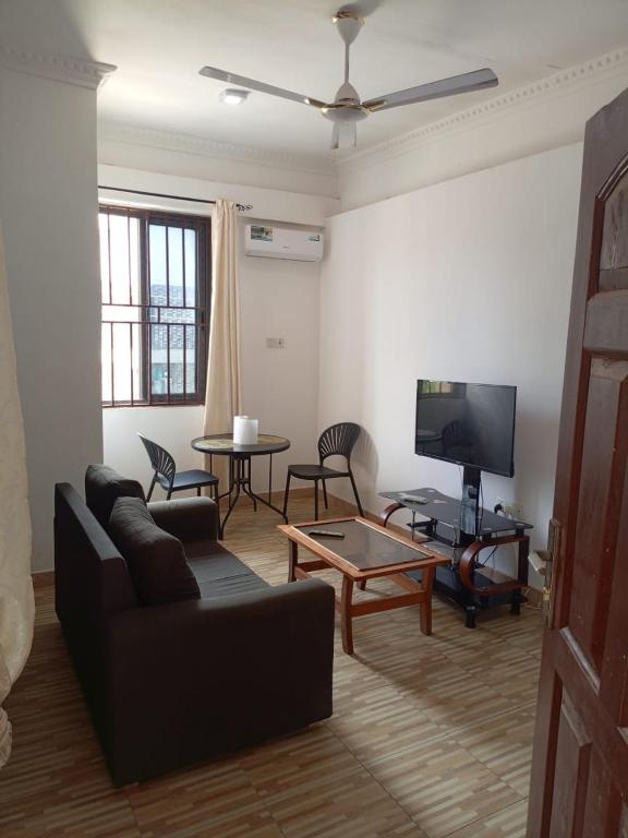 1 Chambre et 1 Salon
