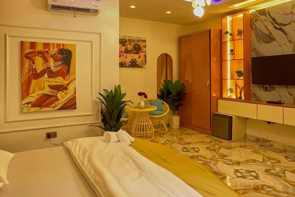 TV a/nebo společenská místnost v ubytování 5 Bedroom House Sleeps 12 - Garden Parking Wifi