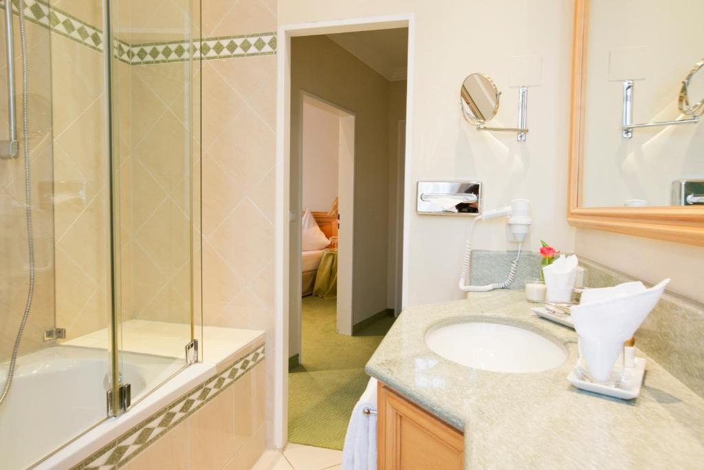 Central-Hotel Kaiserhof - Resim 27