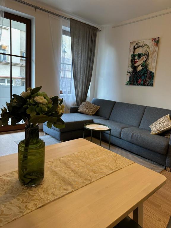 Χώρος καθιστικού στο Mischa Apartment