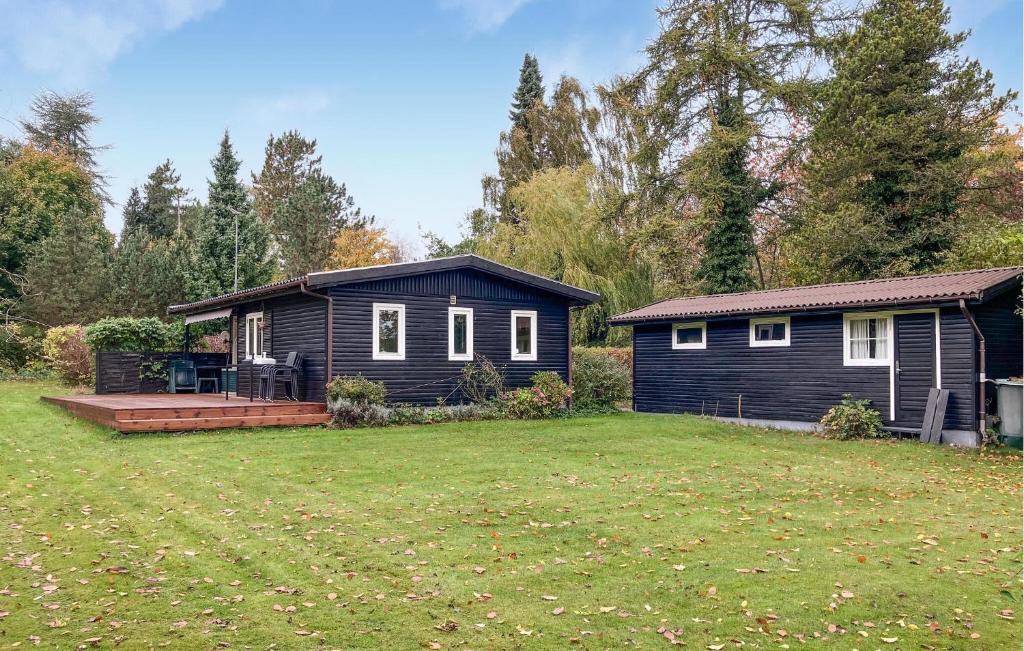 Το κτήριο όπου στεγάζεται  η παραθεριστική κατοικία