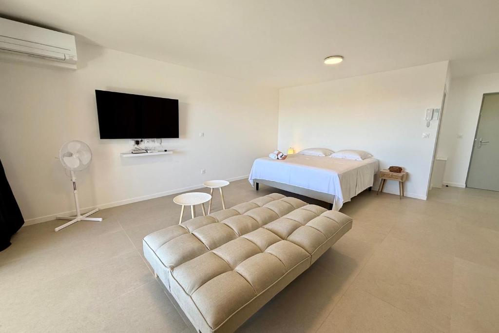 Studio Vairagi City tout neuf au coeur de Papeete - WiFi -Netflix -AC - photo 12 - Tahiti, Polynésie