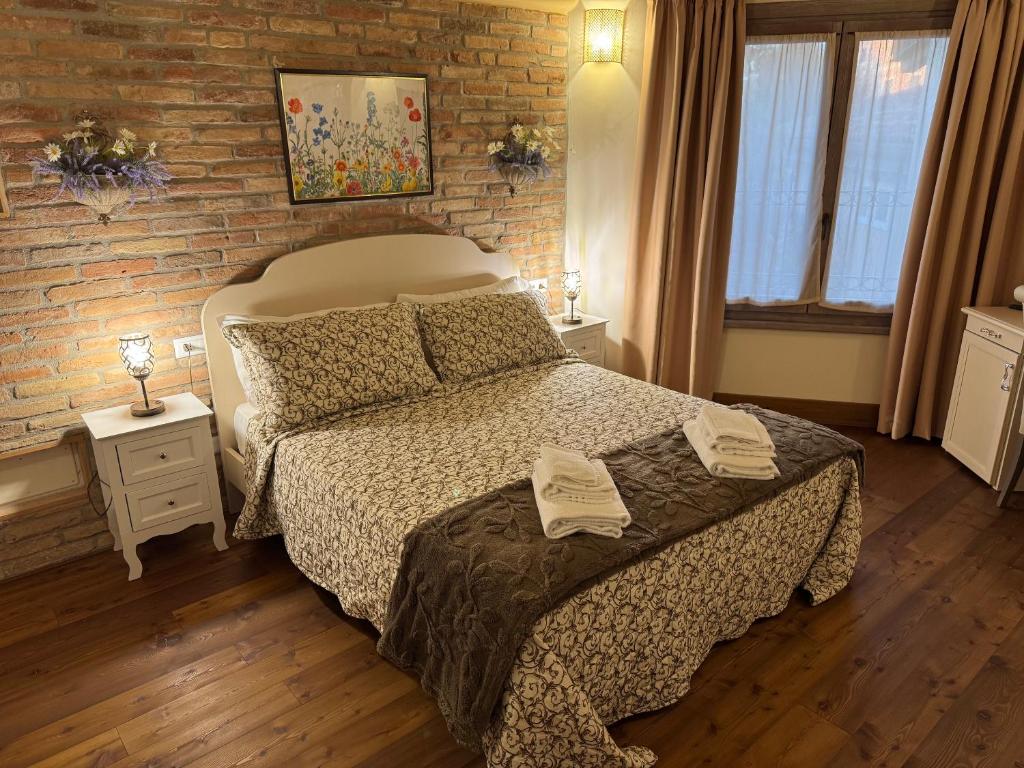 Le 4 Camere - Zimmer Mit Kingsize-Bett Und Whirlpool