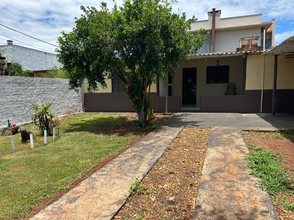 Billede fra billedgalleriet på Casa Parque Alvorada com garagem e ar Condicionado i Dourados