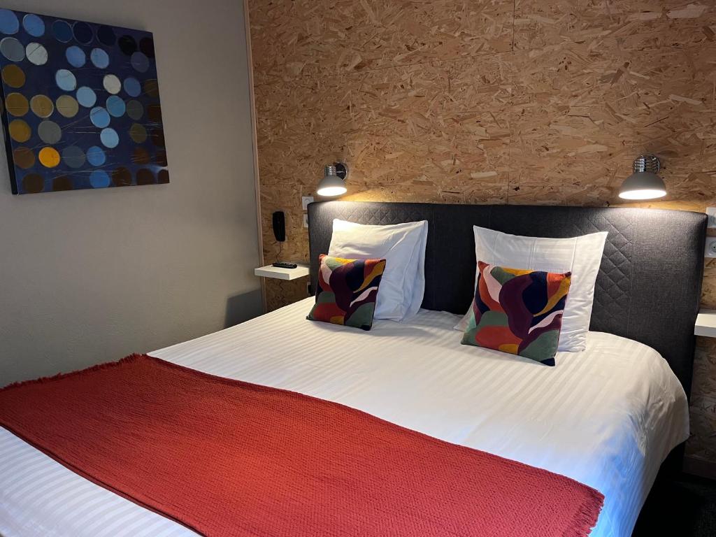 Hôtel SPA Au Cheval Blanc - Chambres climatisées – photo 12