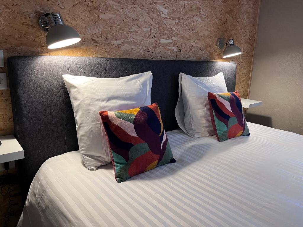 Hôtel SPA Au Cheval Blanc - Chambres climatisées – photo 11