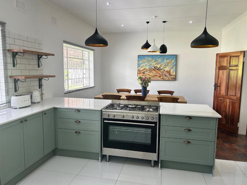 Kuchyň nebo kuchyňský kout v ubytování 4 on Kircaldy