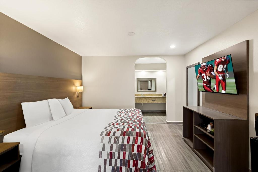 Red Roof Inn Stafford, TX - Chambre Lit King-Size Supérieure, Non-Fumeurs