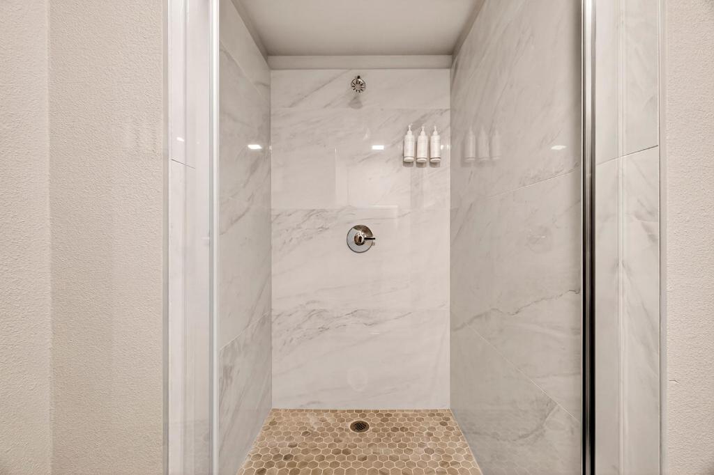 Northern Queen Inn - Standard Studio