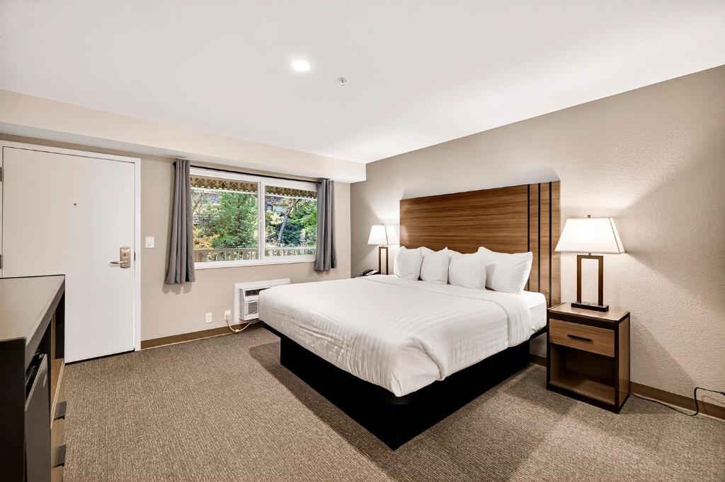Northern Queen Inn - Deluxe Double Room